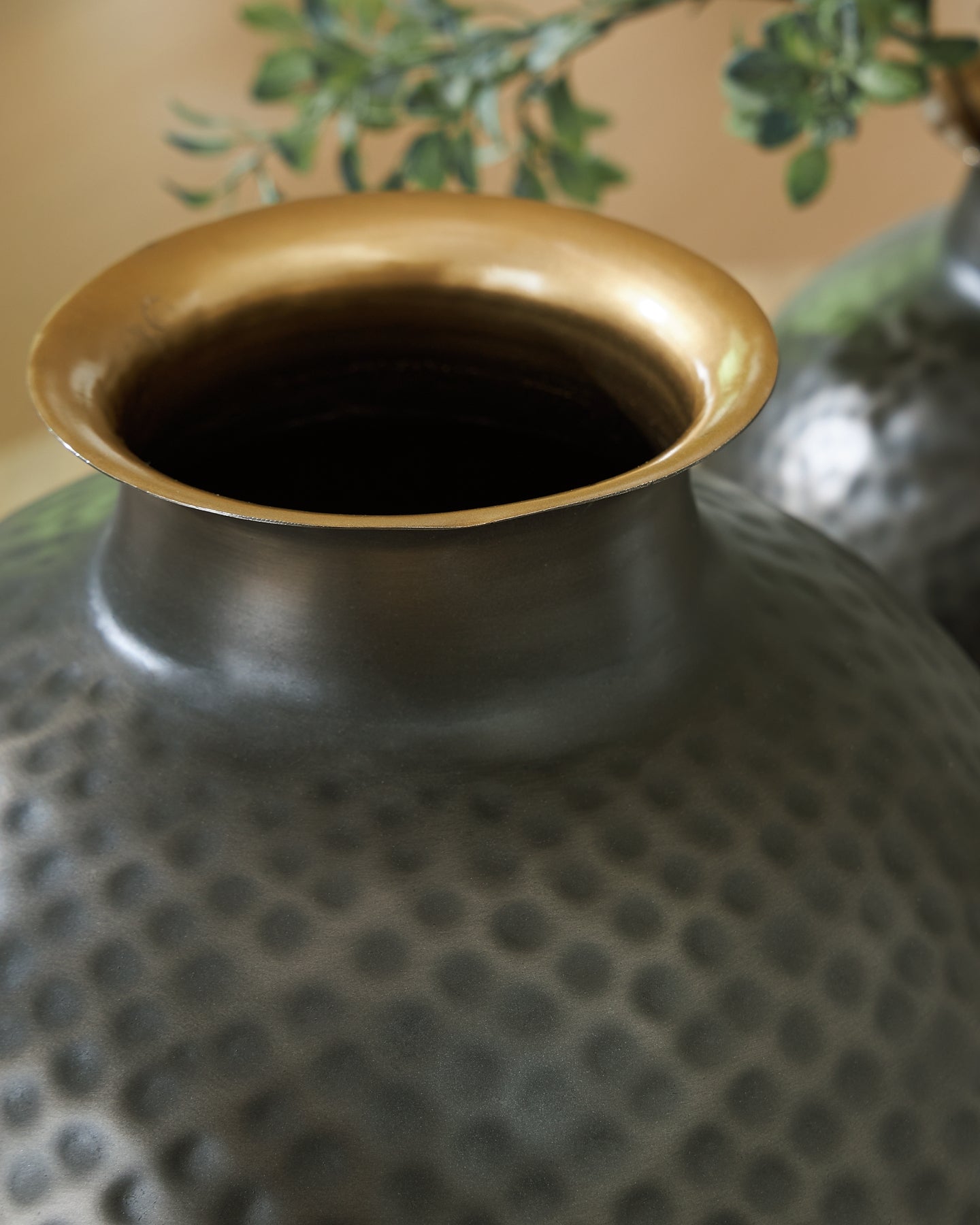 Vase en bois