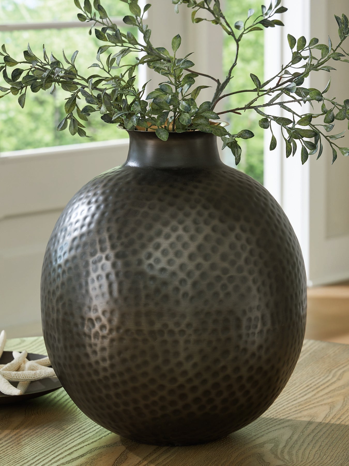 Vase en bois