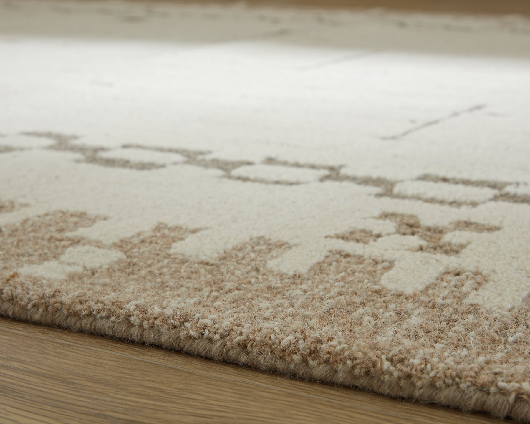 Tapis Dot Medium
