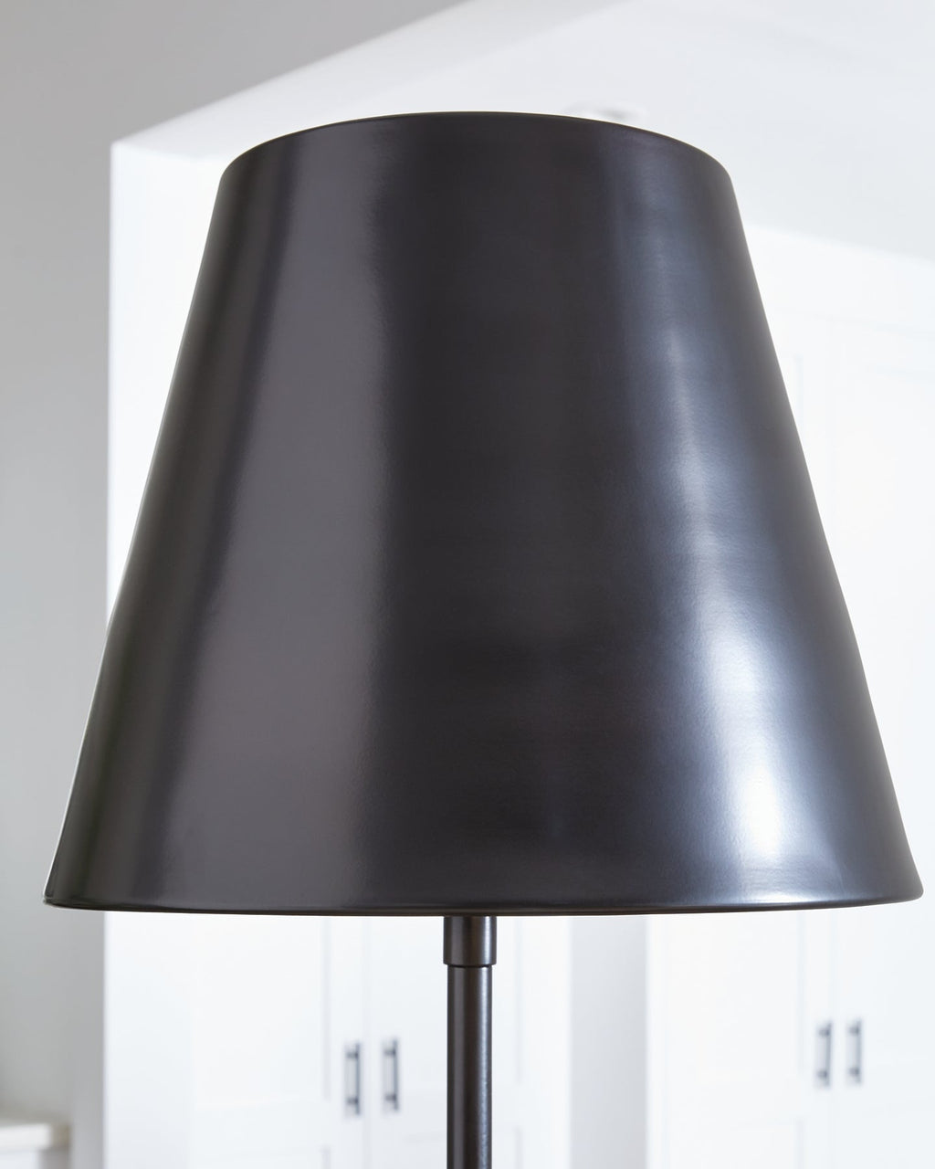 Lampadaire en métal Wimner (1/CN)