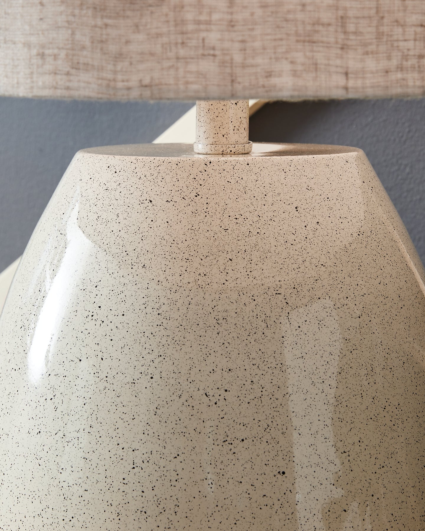 Lampe de table en métal Linas (1/CN)